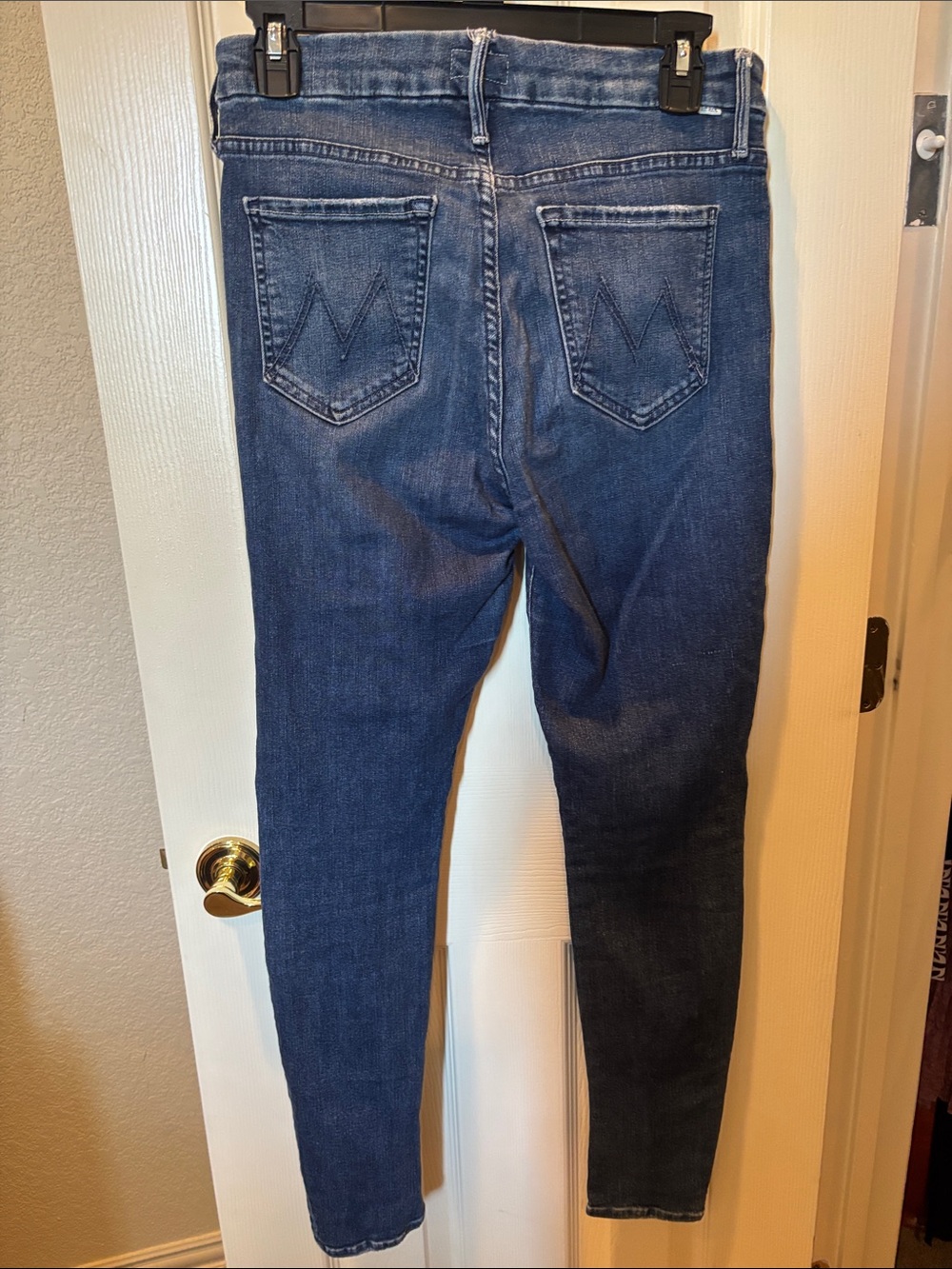 MOTHER Denim The Looker Mid-Rise Skinny Jeans in Groovin' - Size 28 - Picture 3 of 6